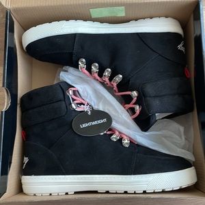 Pastry Riverside Dance Sneaker 7M Black/White